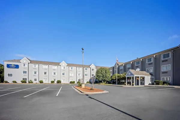 Photo 1 - Microtel Inn by Wyndham Greensboro
