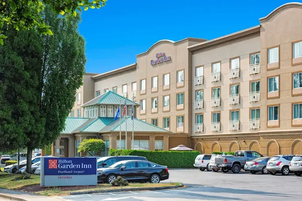 Photo 1 - Hilton Garden Inn Portland Airport