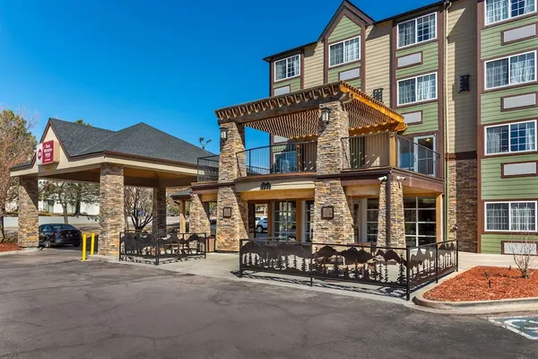 Photo 1 - Best Western Plus Peak Vista Inn & Suites