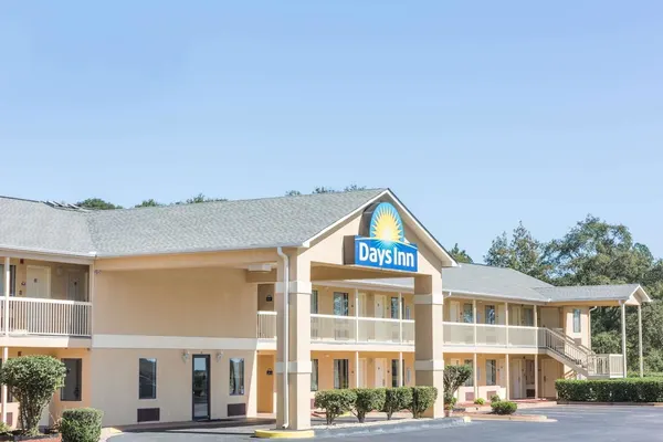 Photo 1 - Days Inn by Wyndham Royston