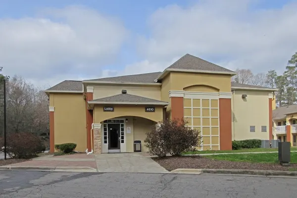 Photo 1 - Suburban Studios Raleigh - Crabtree Valley