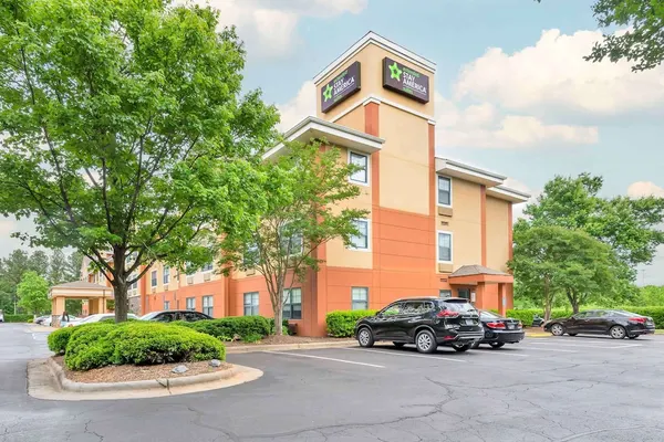 Photo 1 - Extended Stay America Select Suites - Charlotte - Tyvola Rd.