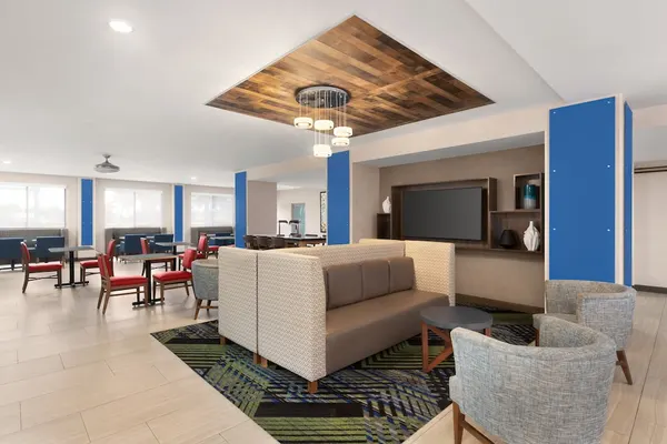 Photo 1 - Holiday Inn Express - Vero Beach, an IHG Hotel