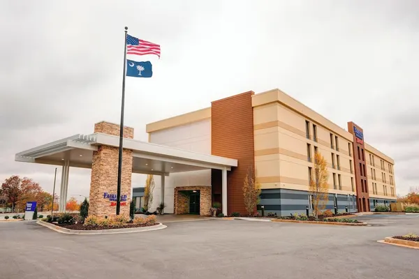 Photo 1 - Fairfield Inn & Suites by Marriott Greenville Simpsonville