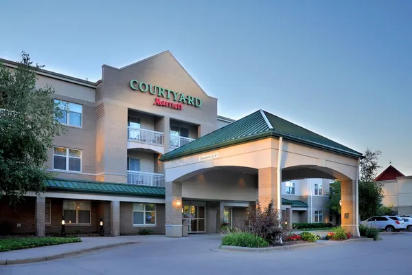 Photo 1 - Courtyard by Marriott Wausau