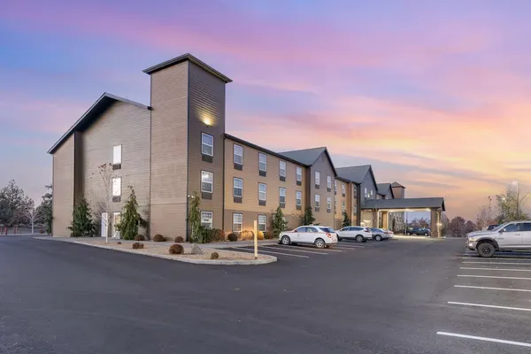 Photo 1 - Best Western Bend North