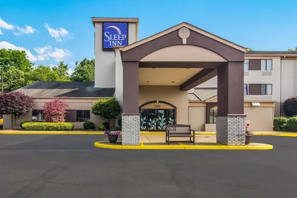 Photo 1 - Sleep Inn Austintown - Youngstown, West