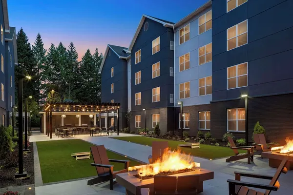 Photo 1 - Homewood Suites by Hilton Hillsboro/Beaverton