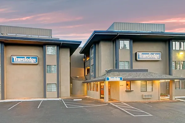 Photo 1 - Travelodge by Wyndham Sacramento / Rancho Cordova