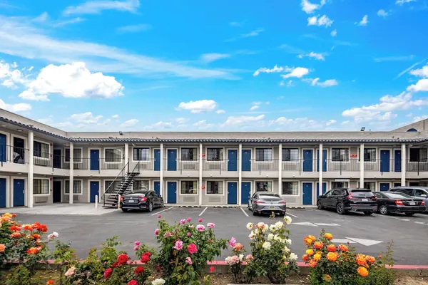 Photo 1 - Americas Best Value Inn Milpitas Silicon Valley