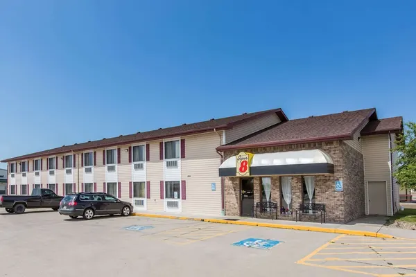 Photo 1 - Super 8 by Wyndham Wayne