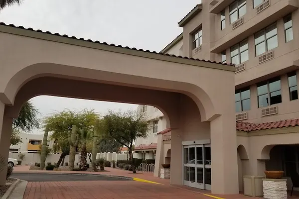 Photo 1 - Comfort Inn & Suites Tempe Phoenix Sky Harbor Airport