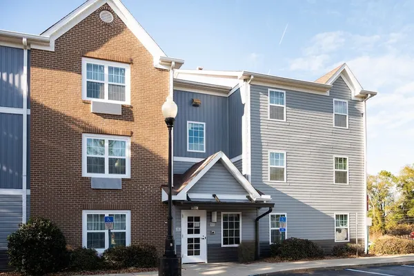 Photo 1 - Alluxsuites at 1876, an Ascend Collection Hotel