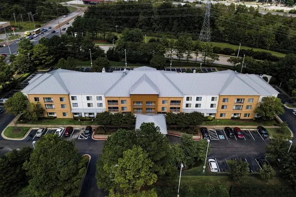 Photo 1 - Courtyard by Marriott Memphis East/Bill Morris Parkway