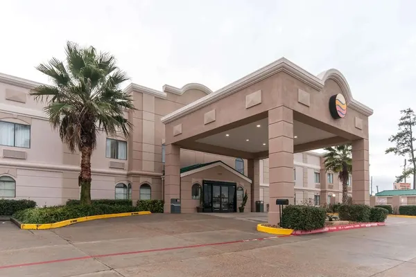 Photo 1 - Comfort Inn North Conroe