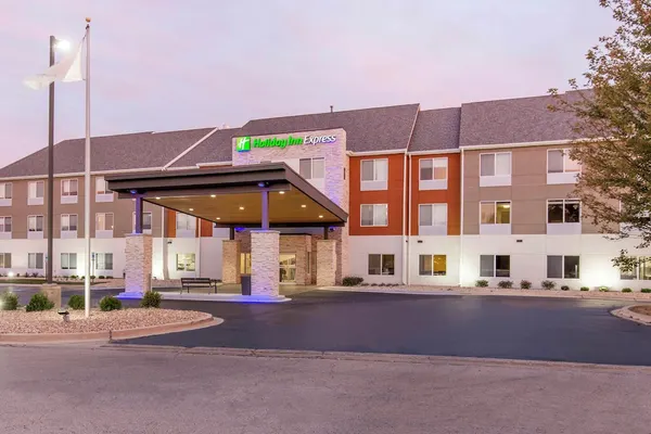 Photo 1 - Holiday Inn Express & Suites Chicago West - St Charles by IHG