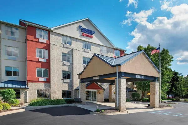 Photo 1 - Fairfield Inn & Suites by Marriott Detroit Livonia