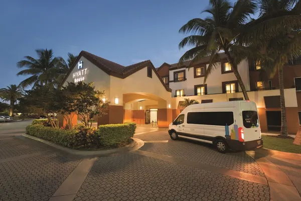 Photo 1 - HYATT house Miami Airport