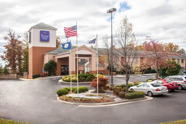 Photo 1 - Sleep Inn Woodbridge - Potomac Mills