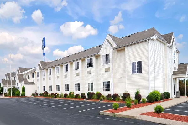 Photo 1 - Microtel Inn & Suites by Wyndham Clarksville