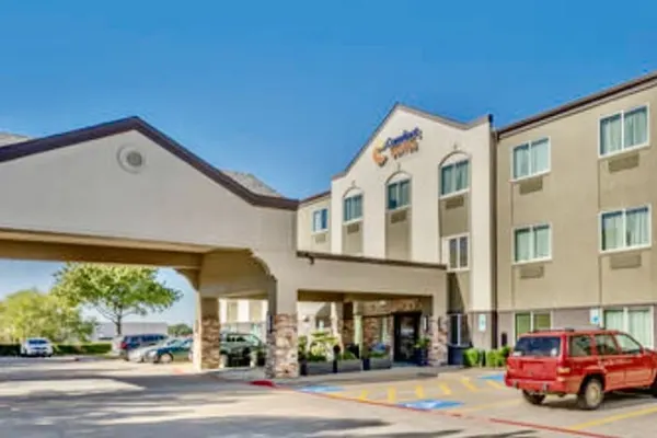 Photo 1 - Comfort Suites The Colony - Plano West