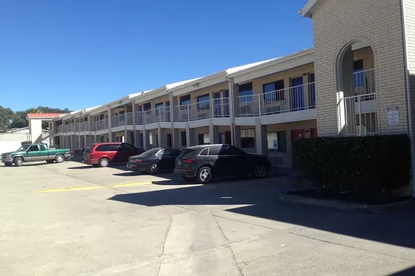 Photo 1 - Motel 6 San Antonio, TX - Fiesta Trails