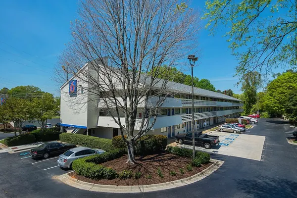 Photo 1 - Motel 6 Tucker, GA - Atlanta Northeast