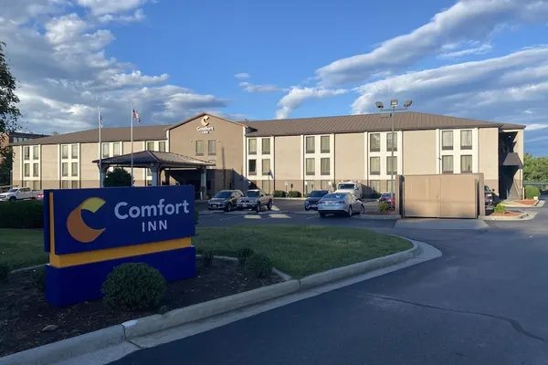 Photo 1 - Comfort Inn Roanoke Civic Center