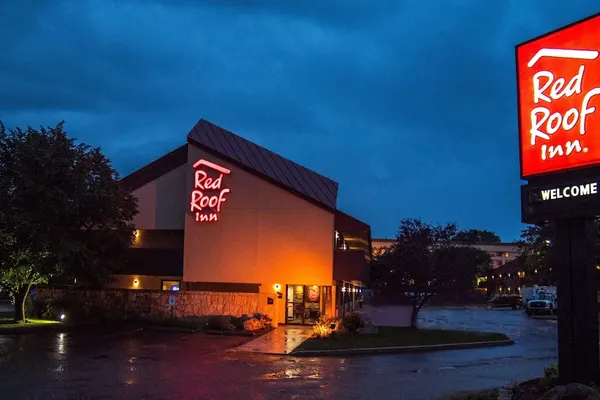 Photo 1 - Red Roof Inn Kalamazoo West - Western Michigan U