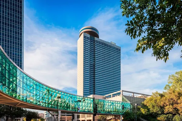 Photo 1 - Sheraton Kansas City Hotel at Crown Center