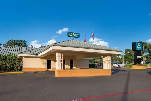 Photo 1 - Quality Inn & Suites Lufkin