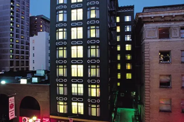 Photo 1 - King George Hotel