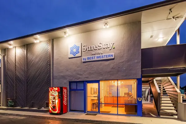 Photo 1 - SureStay Hotel by Best Western Findlay