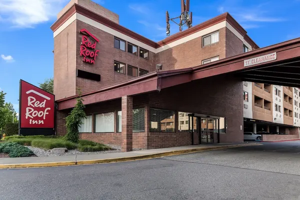 Photo 1 - Red Roof Inn Seattle Airport - SEATAC