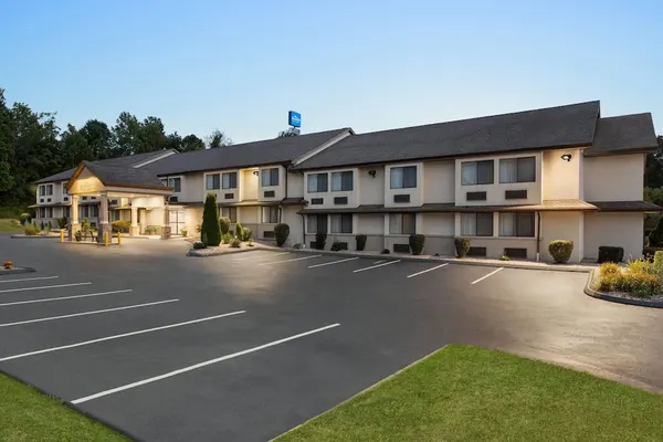 Photo 1 - Baymont by Wyndham Branford/New Haven