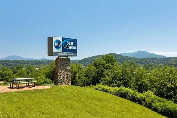 Photo 1 - Best Western Smoky Mountain Inn