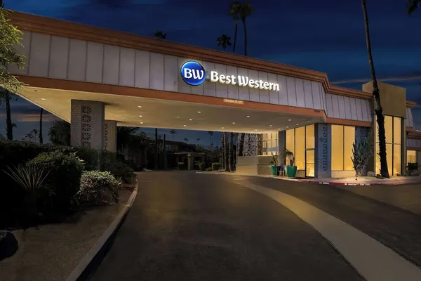 Photo 1 - Best Western Date Tree Hotel