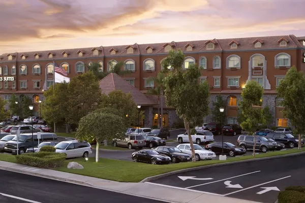 Photo 1 - Ayres Suites Yorba Linda