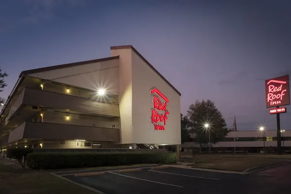 Photo 1 - Red Roof Inn Atlanta - Norcross