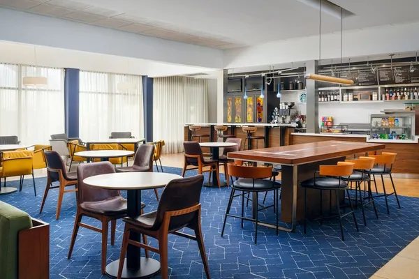 Photo 1 - Courtyard by Marriott Columbus Worthington