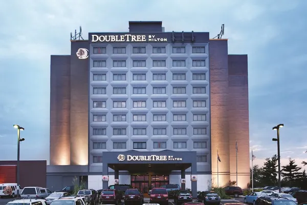 Photo 1 - DoubleTree by Hilton Springfield