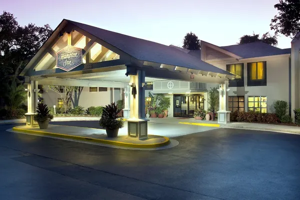 Photo 1 - Hampton Inn Hilton Head