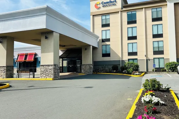 Photo 1 - Comfort Inn & Suites Danbury-Bethel