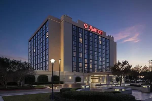 Photo 1 - Houston Marriott South at Hobby Airport