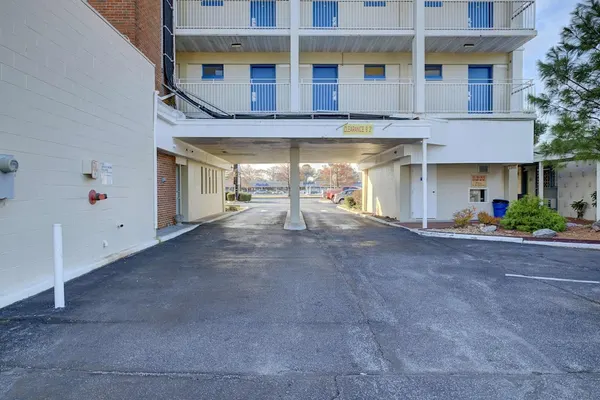 Photo 1 - Rodeway Inn