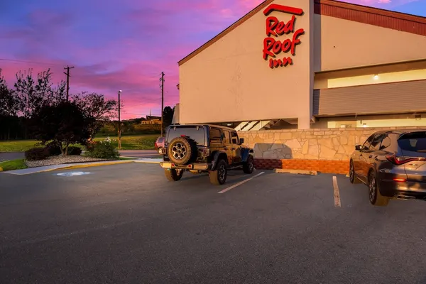 Photo 1 - Red Roof Inn Binghamton - Johnson City