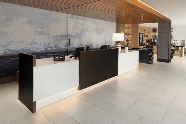 Photo 1 - DoubleTree by Hilton Providence Airport Warwick