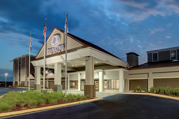 Photo 1 - Doubletree by Hilton Harrisonburg