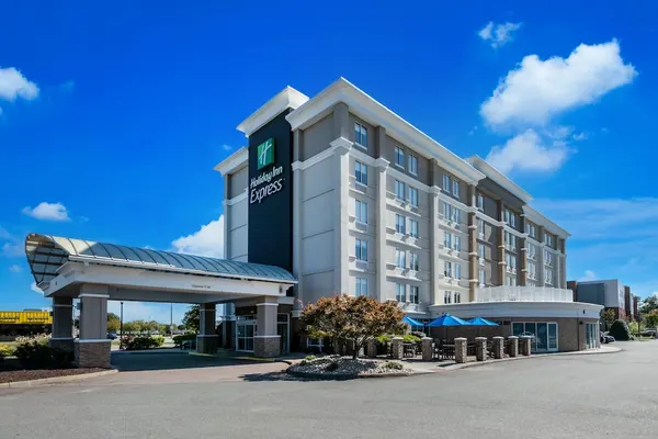 Photo 1 - Holiday Inn Express Hampton - Coliseum Central, an IHG Hotel