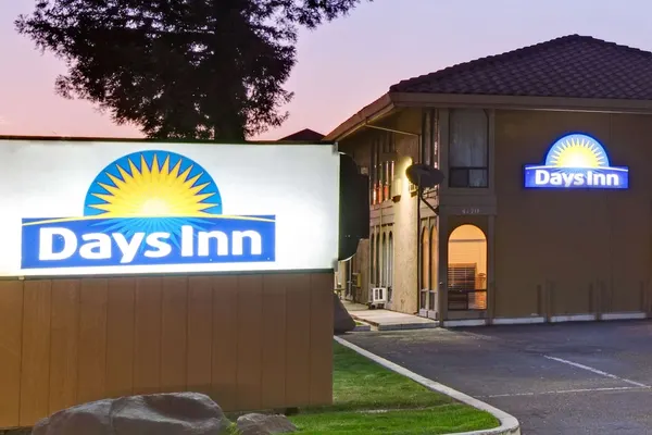 Photo 1 - Days Inn by Wyndham San Jose